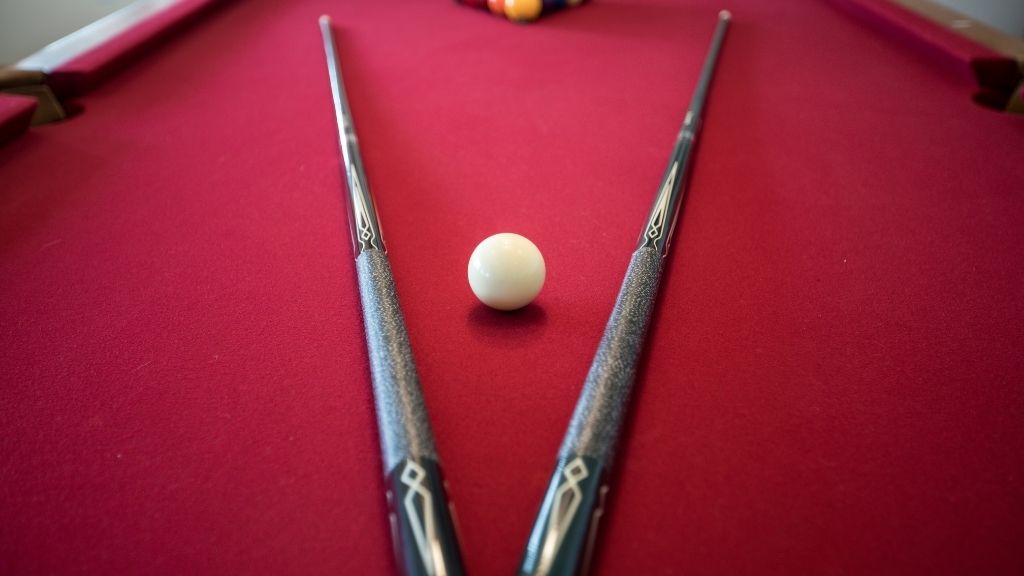 10 Different Types Of Pool Cues You Need To Know About - SportsDean
